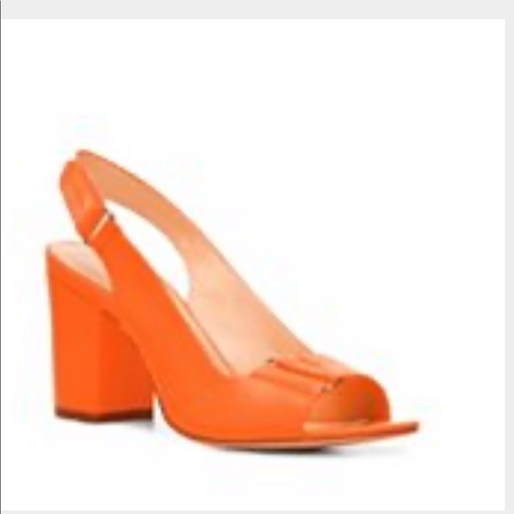Calvin Klein Size 8 block sandals
